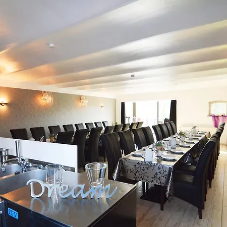 Chateau Crawhez * Thimister